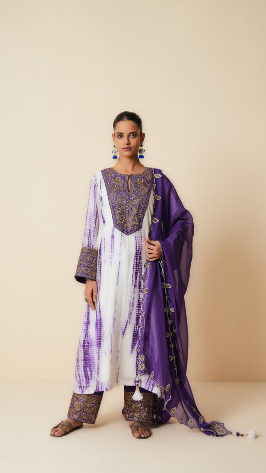 Phiran Style Ethnic Set with Organza Dupatta