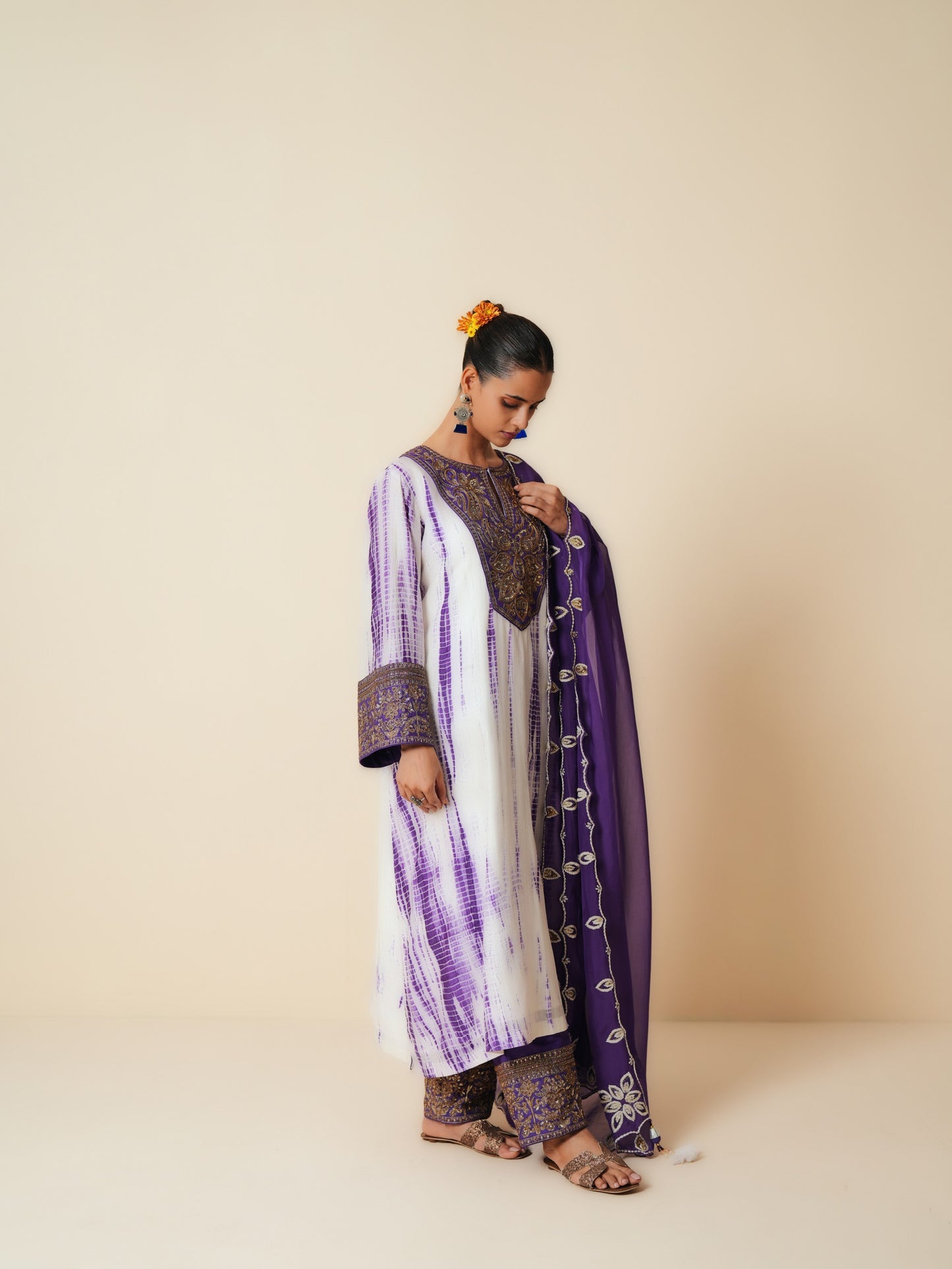 Phiran Style Ethnic Set with Organza Dupatta