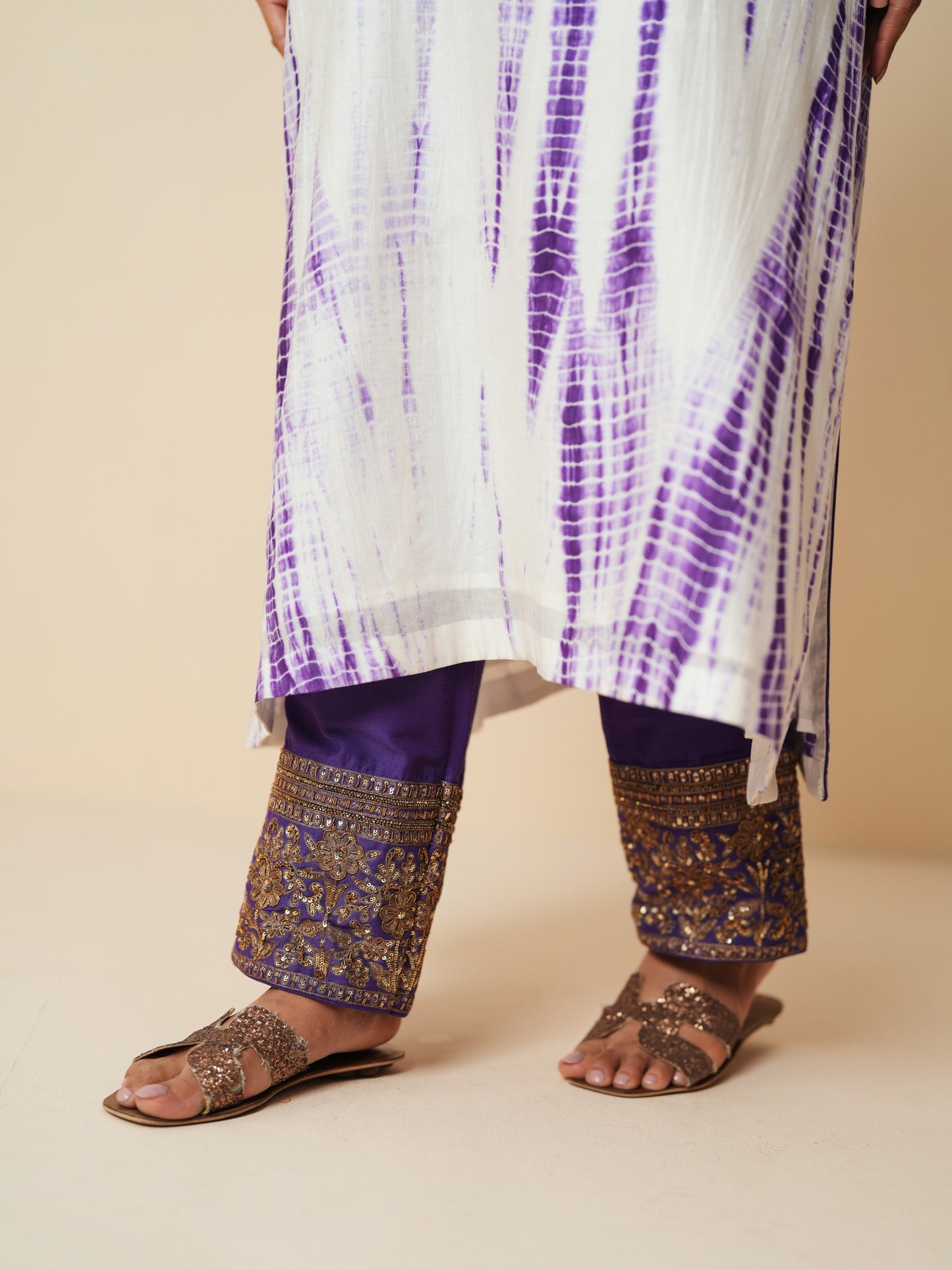 Phiran Style Ethnic Set with Organza Dupatta